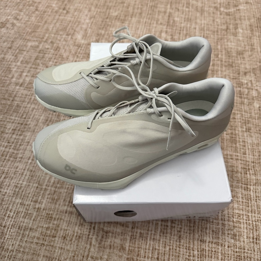 ON CLOUD CLOUDVENTURE PEAK PAF SNEAKERS
